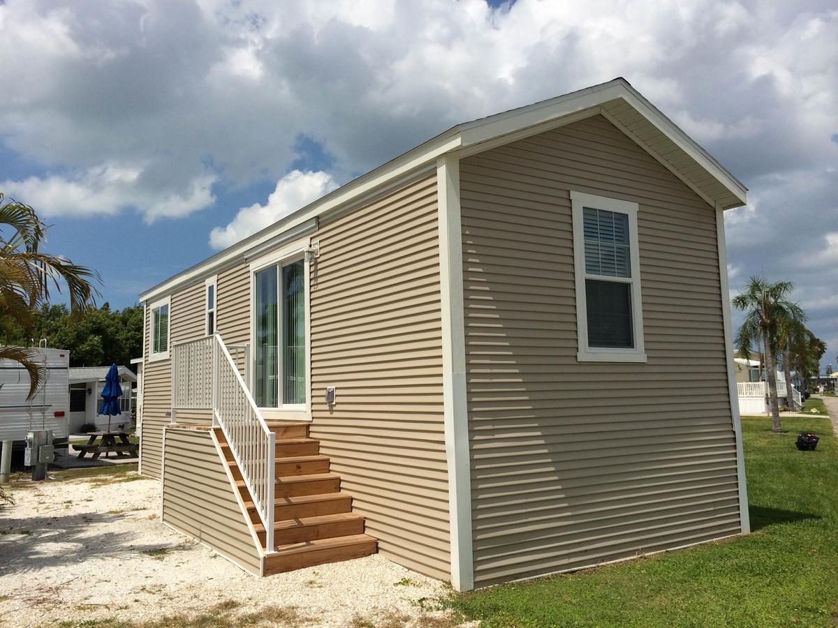 Fort Myers Beach Resort Two-Bedroom Park Model 4 Harlem Heights Eksteriør bilde