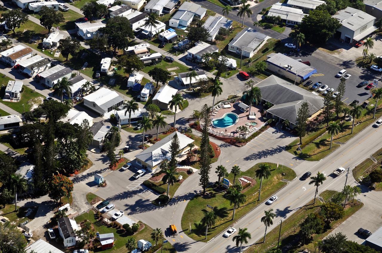 Fort Myers Beach Resort Two-Bedroom Park Model 4 Harlem Heights Eksteriør bilde
